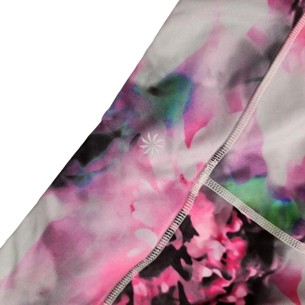 Athleta Chaturanga Floral Bloom Capri Leggings Pink Gray Print Size Medium.